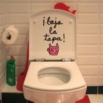 vinilo divertido baño