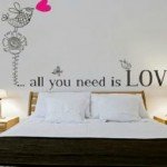 All you need is love, un vinilo acertado para el amor