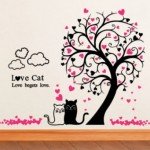 Amor, corazones y gatitos enamorados