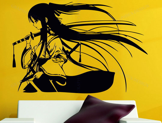 Chica japonesa con katana