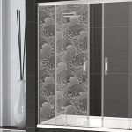 Decora la mampara de la ducha con un tsunami